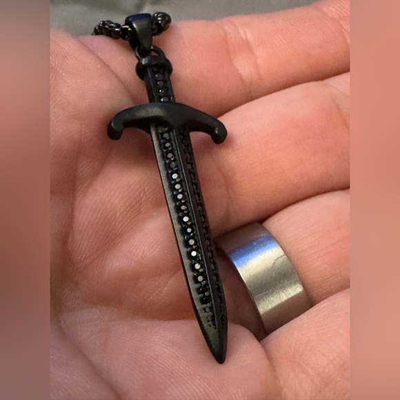 Sword Pendant Box Chain Necklace - Picture 3 of 4